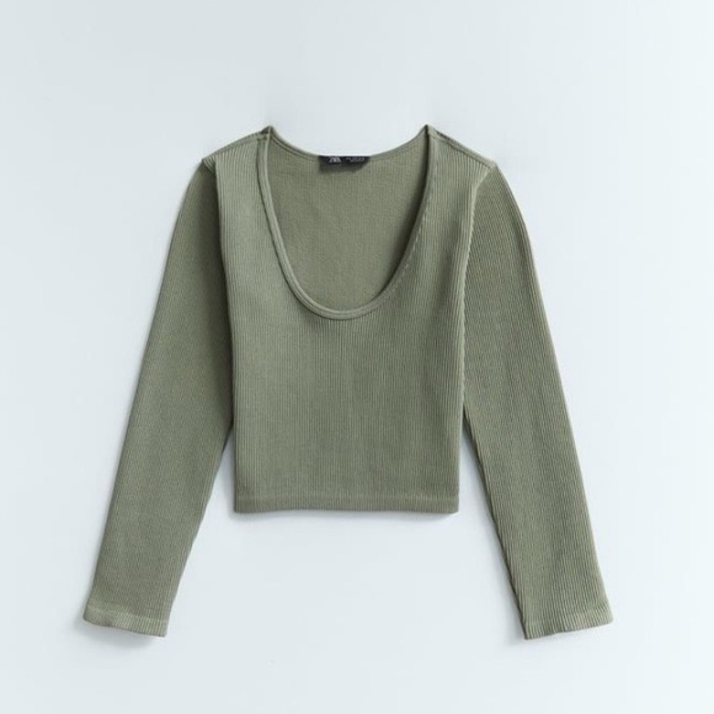Zara Sage Green 3/4 Sleeve Ribbed Crop Top